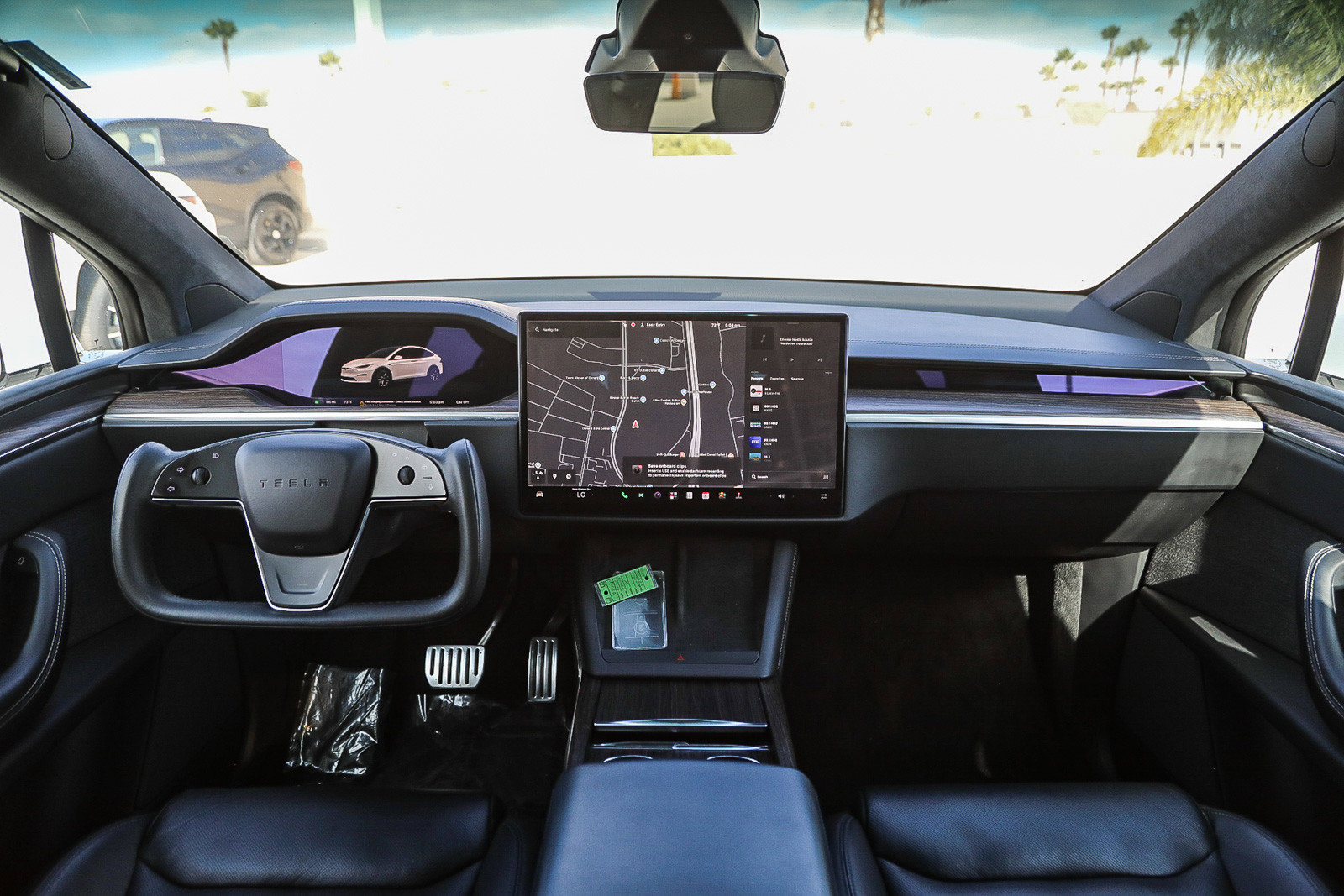 Used 2023 Tesla Model X AWD/4WD image 12