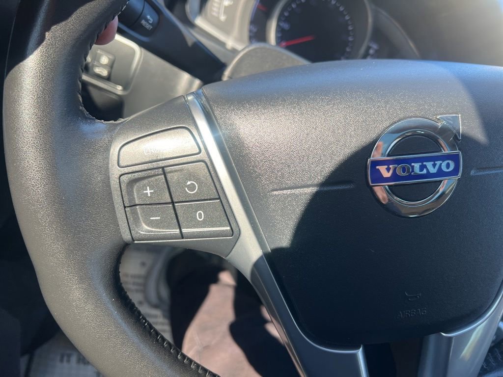 Used 2016 Volvo S60 T5 Premier w/ Convenience Package image 35