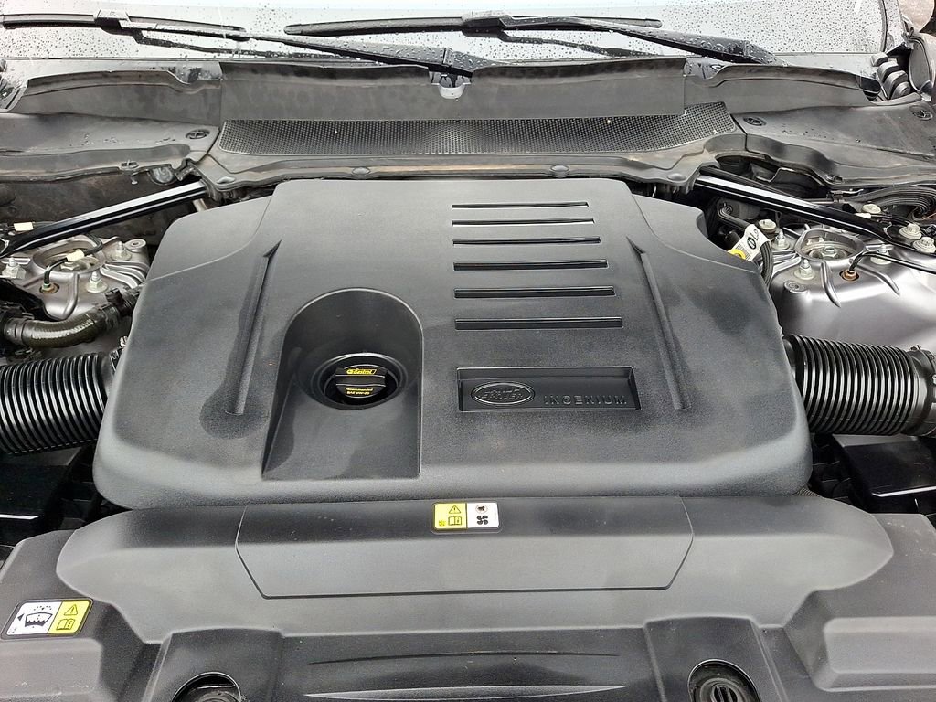 Used 2021 Land Rover Range Rover Sport HSE Silver Edition image 28