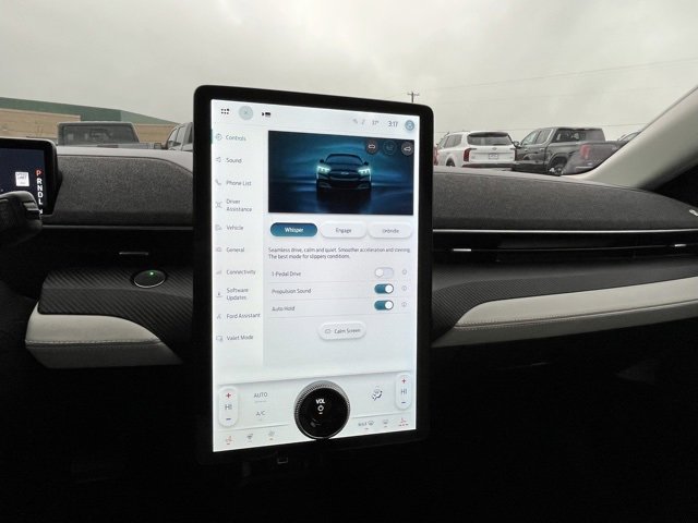 Used 2022 Ford Mustang Mach-E Premium image 40