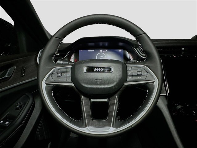 New 2025 Jeep Grand Cherokee Limited w/ Luxury Tech Group II image 7