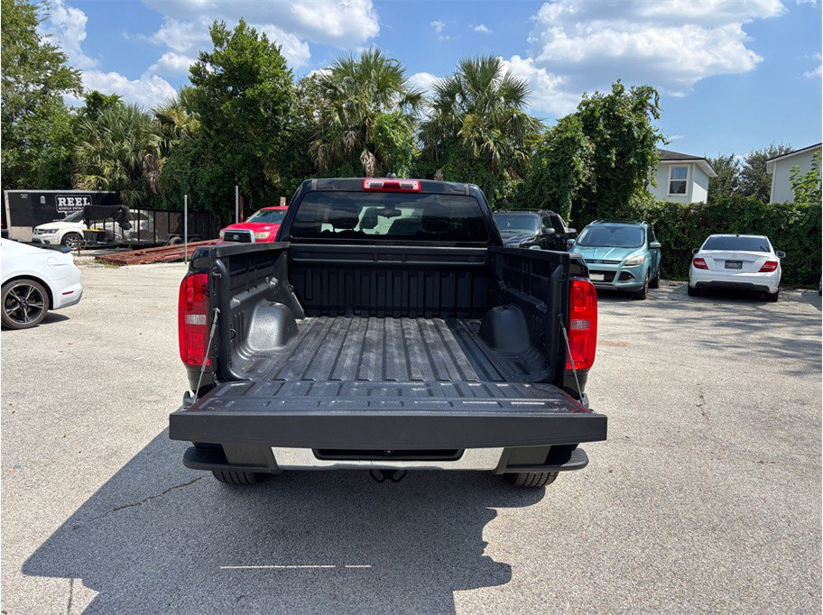 Used 2020 Chevrolet Colorado W/T RWD image 29