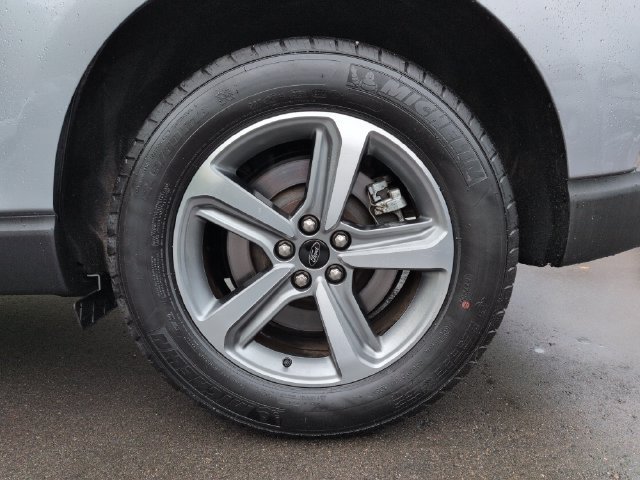 Certified 2024 Ford Edge SEL w/ Convenience Package AWD/4WD image 11