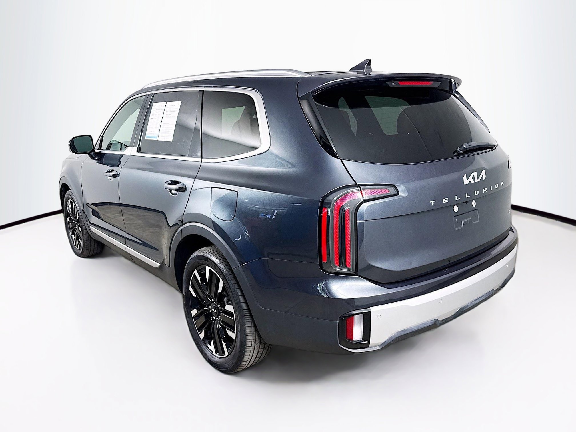 Used 2024 Kia Telluride SX Prestige AWD/4WD image 32