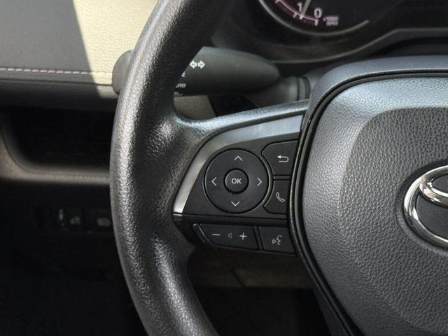 Certified 2025 Toyota RAV4 XLE FWD image 14