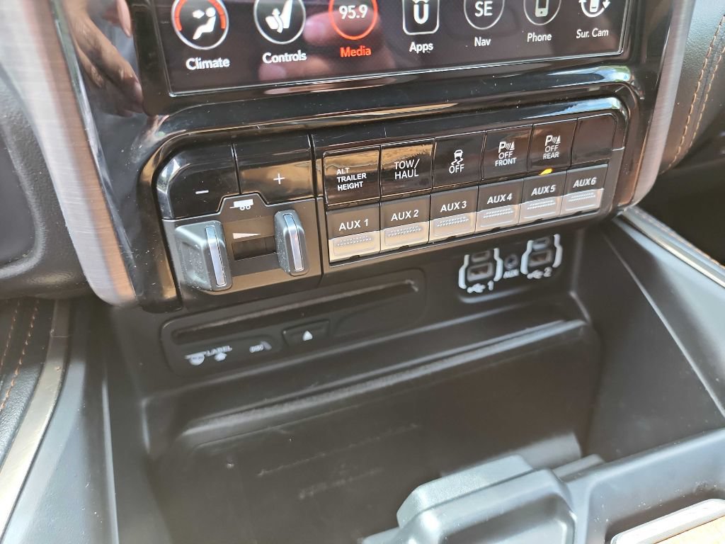 Used 2019 RAM 2500 Limited AWD/4WD image 26