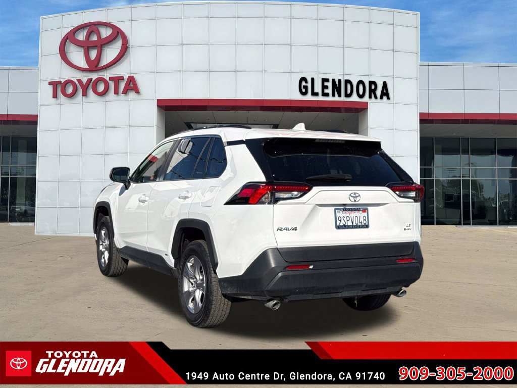Certified 2025 Toyota RAV4 LE AWD/4WD image 10