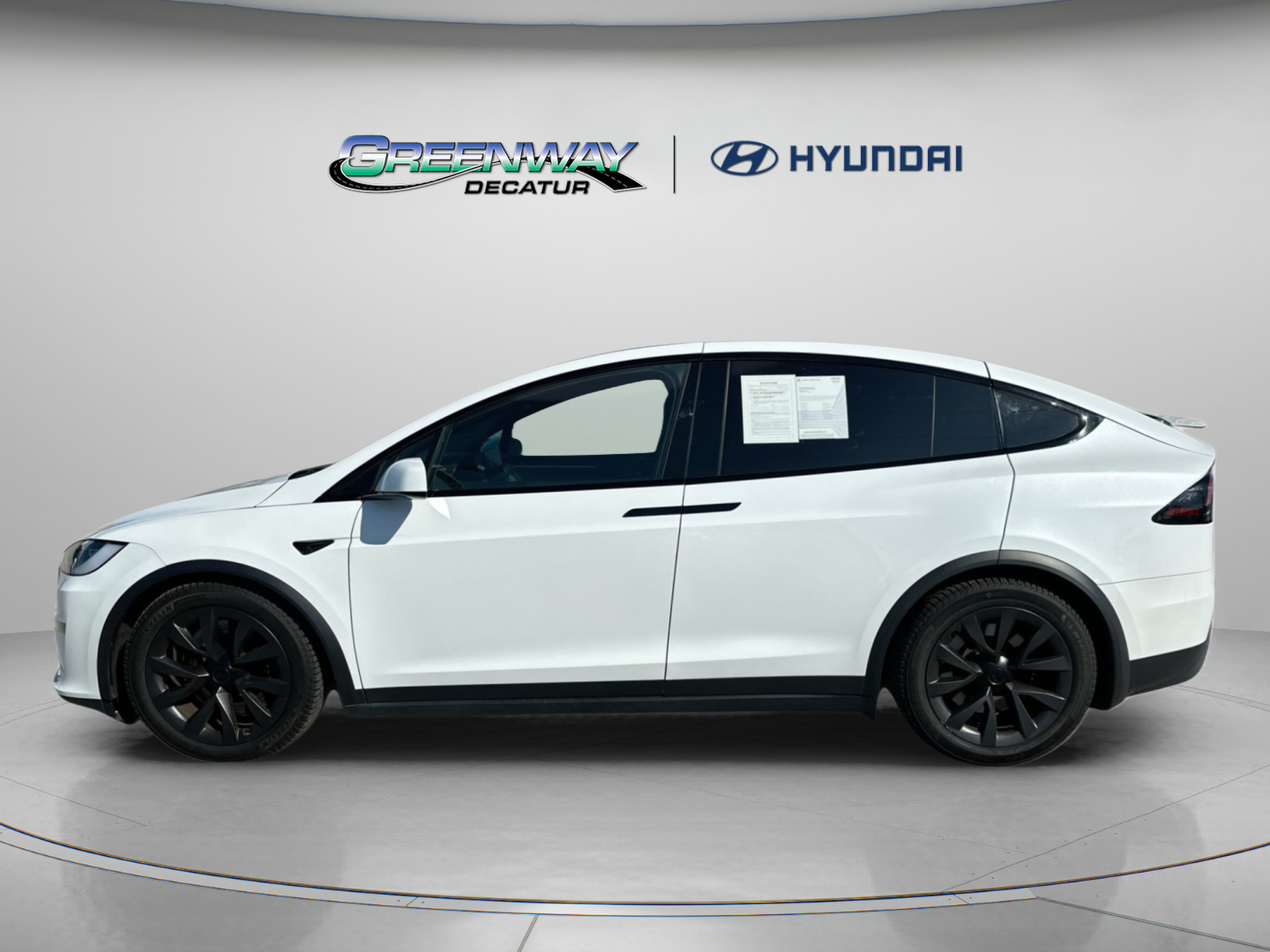 Used 2024 Tesla Model X AWD/4WD image 5