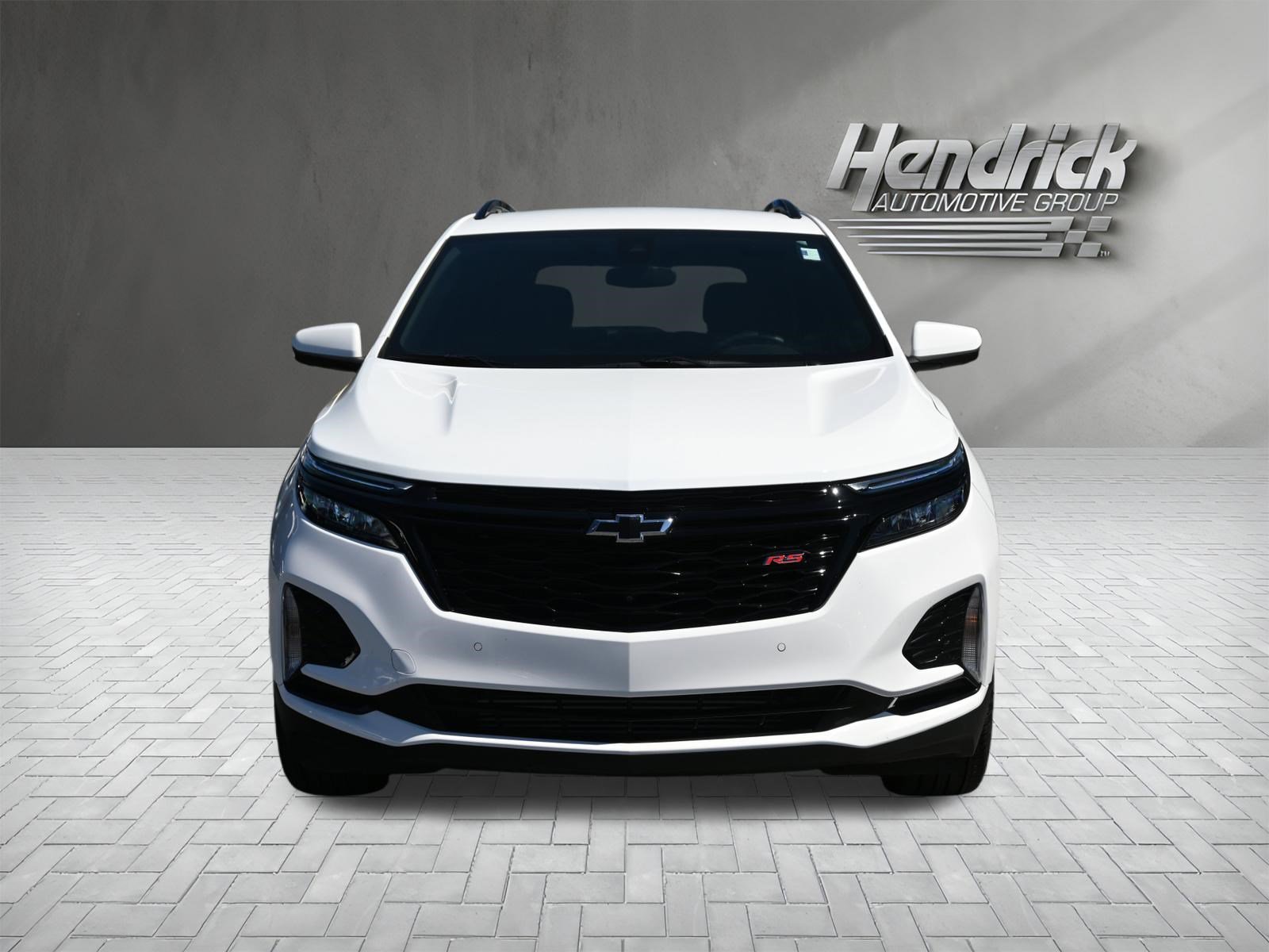 Used 2024 Chevrolet Equinox RS w/ RS Leather Package FWD image 3