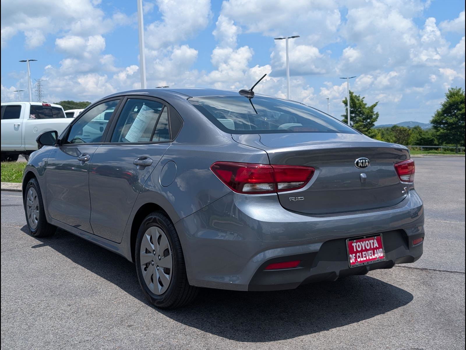 Used 2020 Kia Rio S FWD image 4