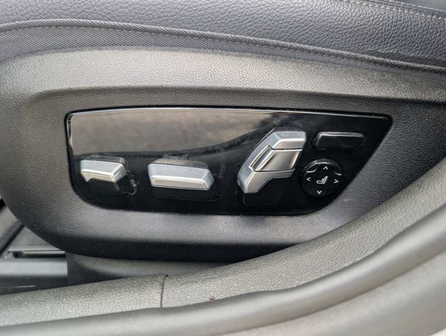 Used 2018 BMW 540i 540i image 15