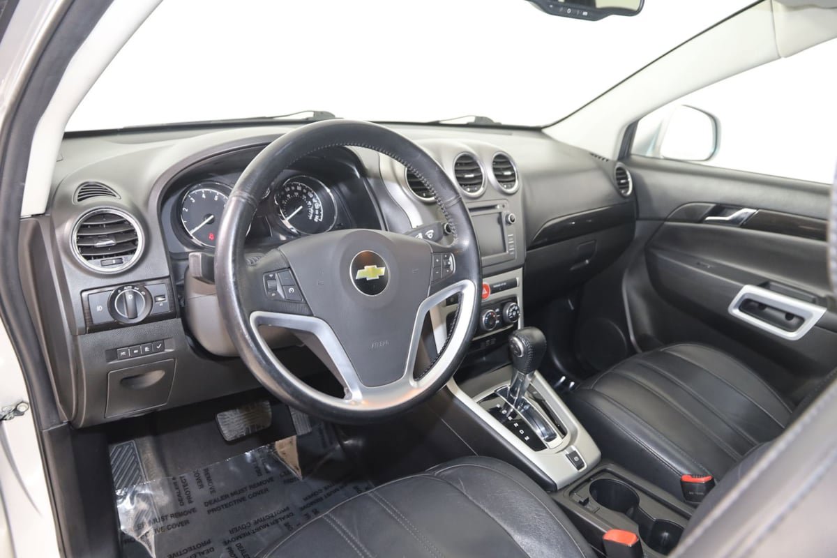 Used 2014 Chevrolet Captiva Sport LT w/ Convenience Package FWD image 21