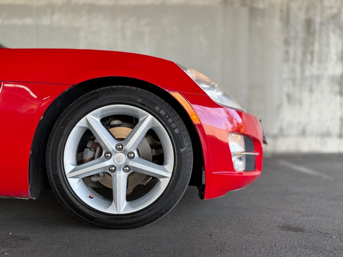 Used 2007 Saturn Sky RWD image 10