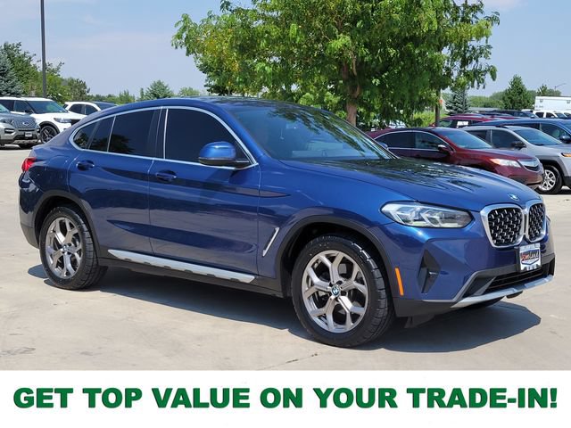 Used 2022 BMW X4 xDrive30i w/ Premium Package AWD/4WD image 1