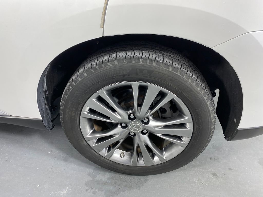 Used 2013 Lexus RX 450h FWD image 29