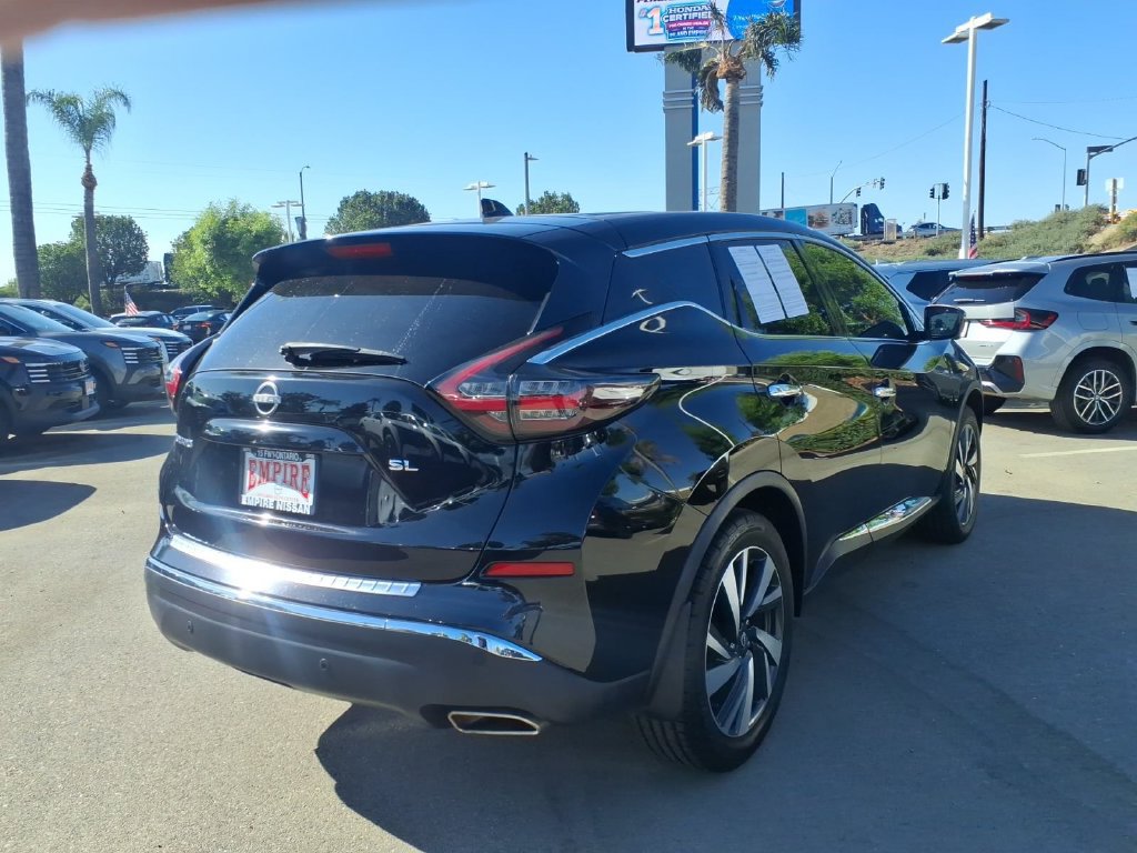 Used 2023 Nissan Murano SL w/ SL Moonroof Package FWD image 4