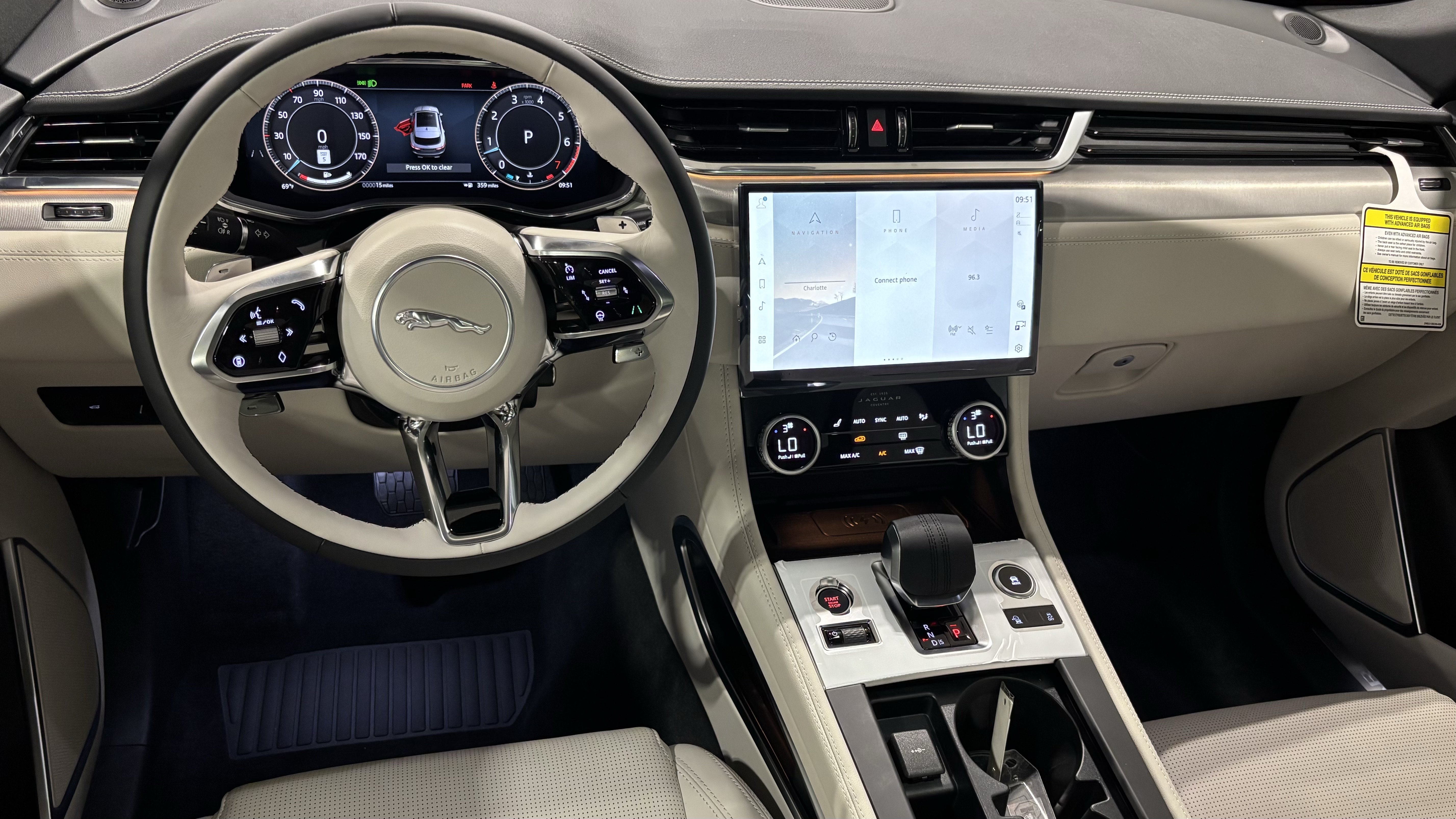 New 2026 Jaguar F-PACE R-Dynamic S AWD/4WD image 6