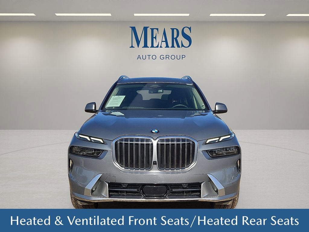 Used 2026 BMW X7 xDrive40i AWD/4WD image 9