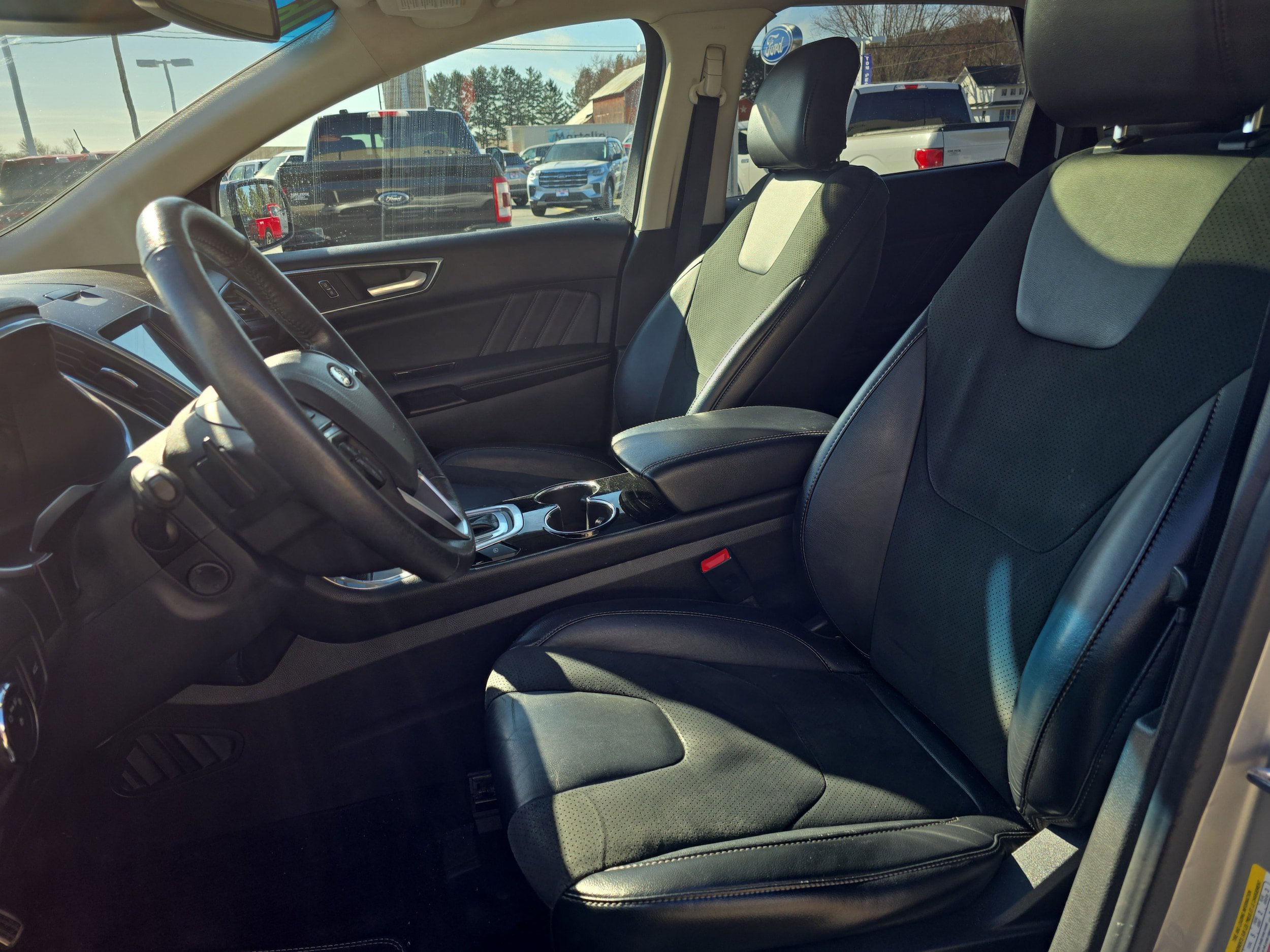 Used 2016 Ford Edge Sport w/ Equipment Group 401A AWD/4WD image 9