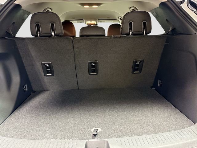 New 2027 Chevrolet Bolt LT FWD image 27
