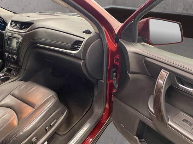 Used 2016 Chevrolet Traverse LTZ AWD/4WD image 19