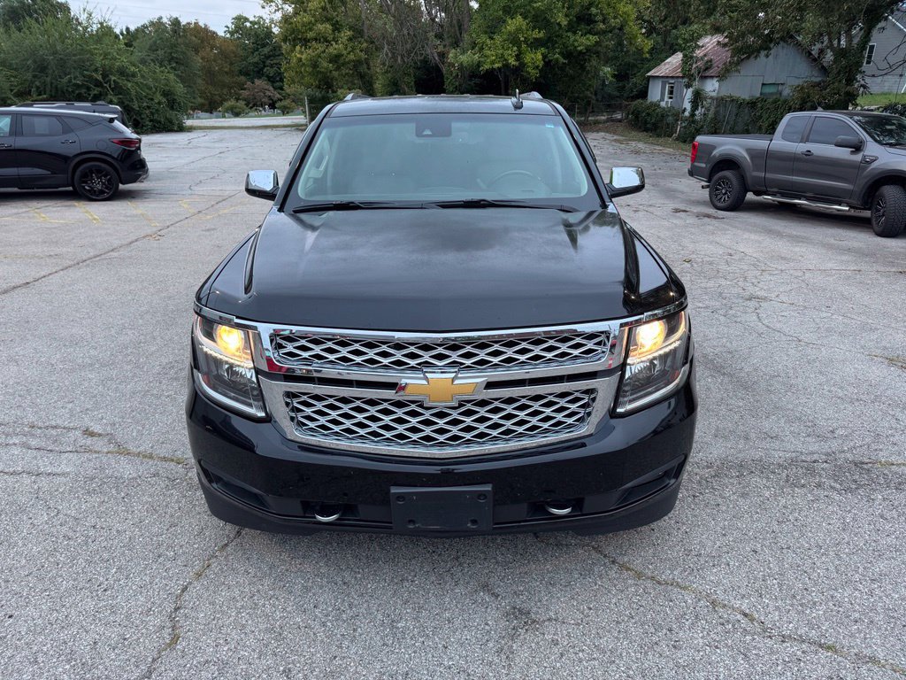 Used 2018 Chevrolet Tahoe LT w/ LT Signature Package AWD/4WD image 2