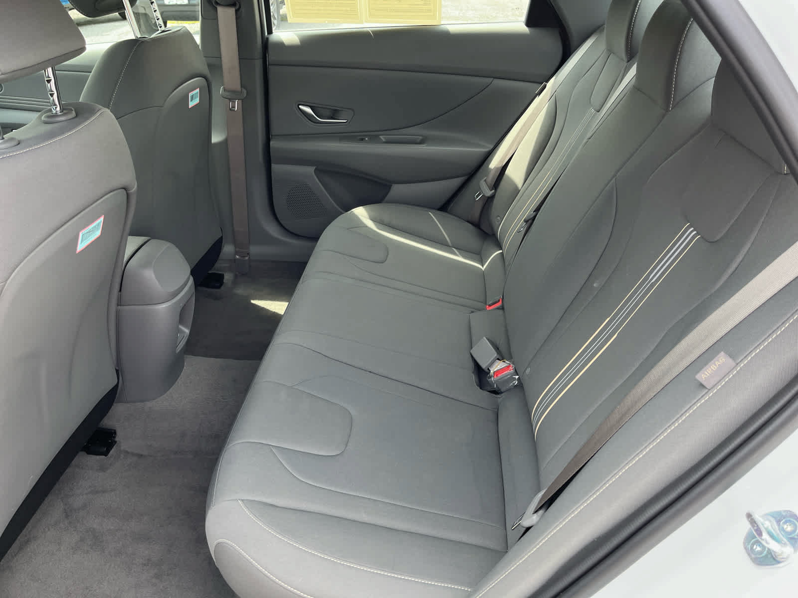 Used 2025 Hyundai Elantra SEL FWD image 22