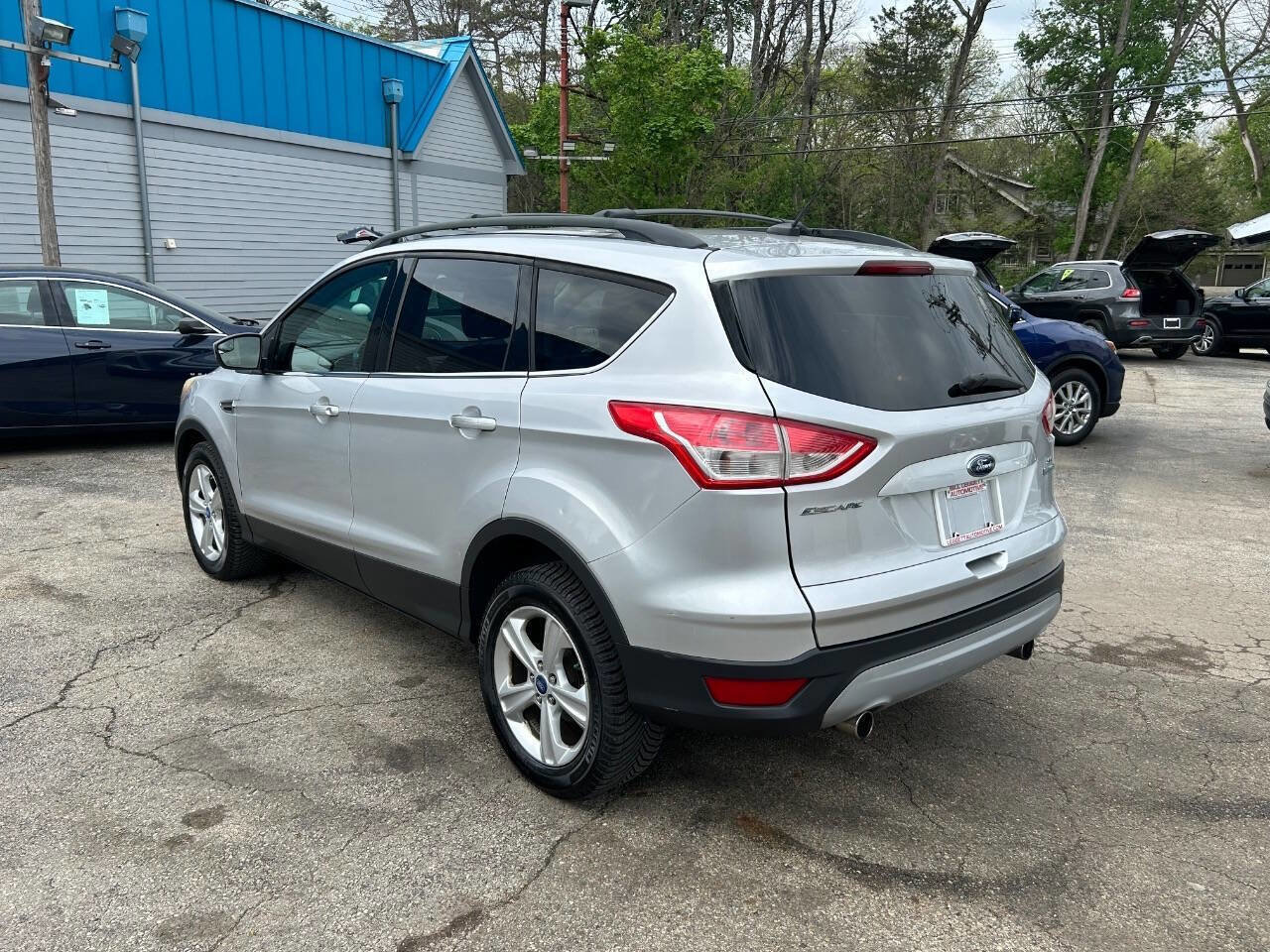 Used 2013 Ford Escape SE FWD image 9