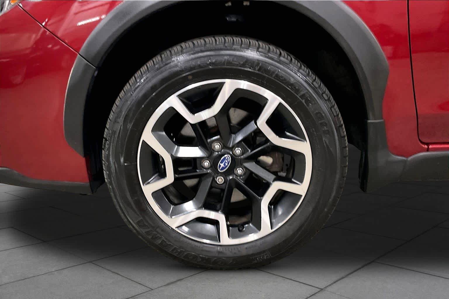 Used 2016 Subaru Crosstrek 2.0i Premium AWD/4WD image 11