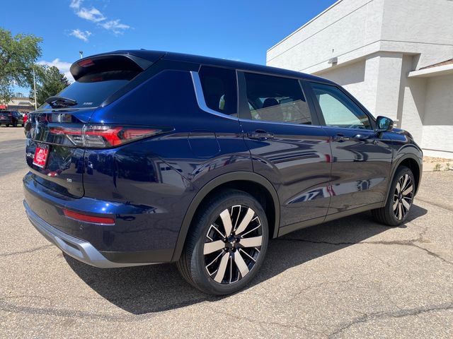 New 2026 Mitsubishi Outlander SE AWD/4WD image 5