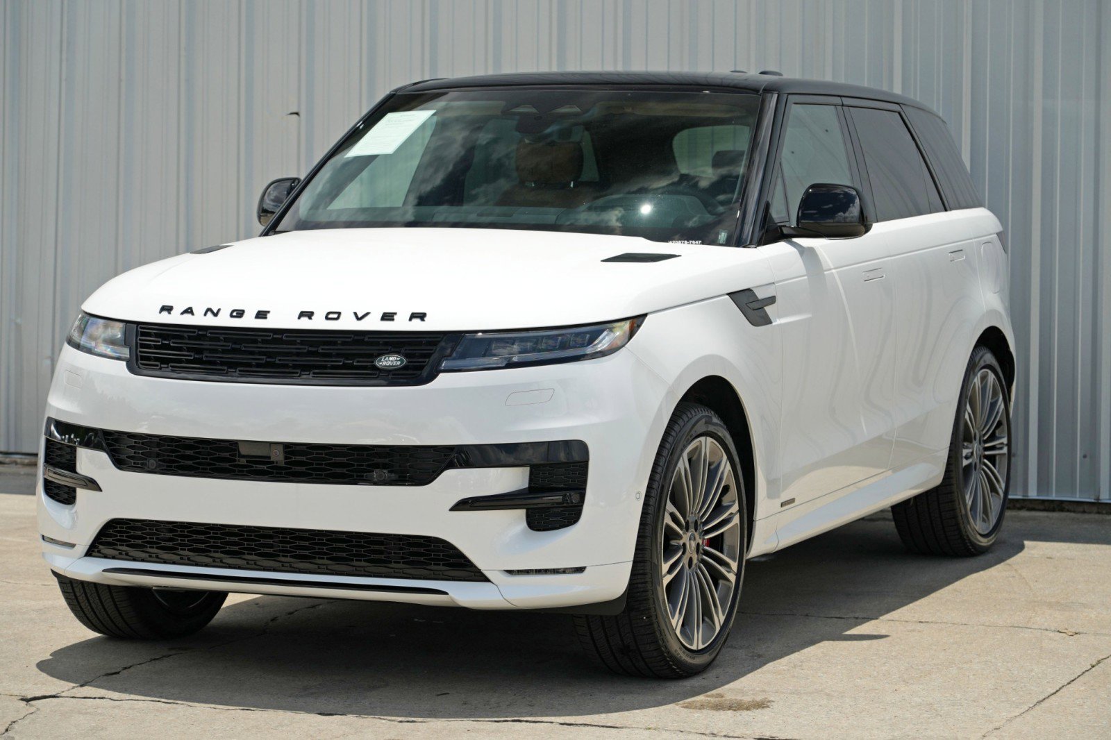 Used 2024 Land Rover Range Rover Sport Autobiography image 55