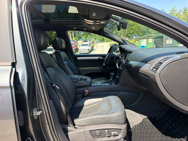 Used 2015 Audi Q7 3.0T S line Prestige AWD/4WD image 30