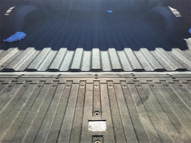 Used 2025 Chevrolet Silverado 2500 LT image 21