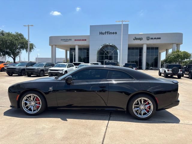 Used 2025 Dodge Charger Daytona Scat Pack w/ Track Pack AWD/4WD image 8