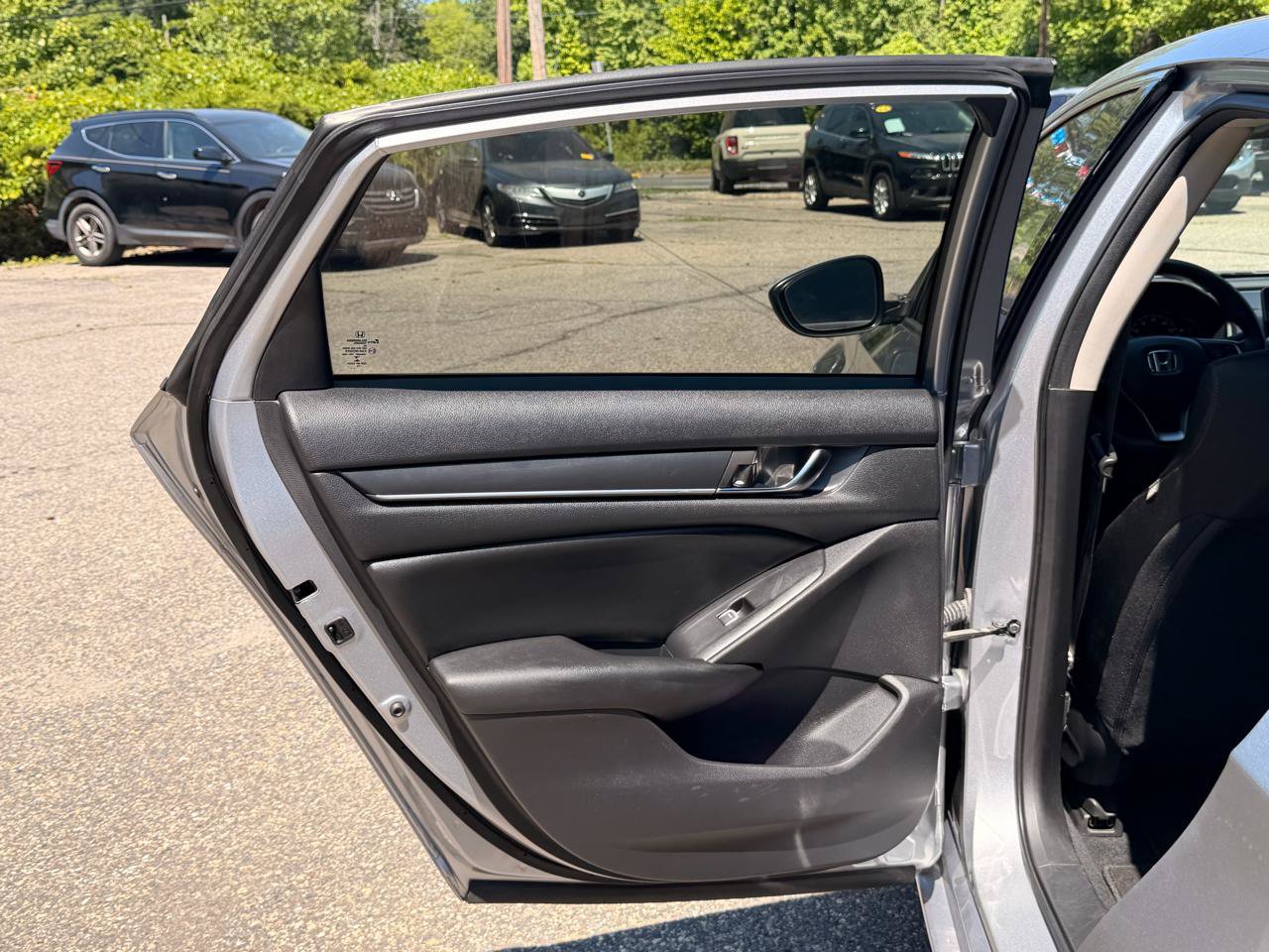 Used 2019 Honda Accord LX image 19