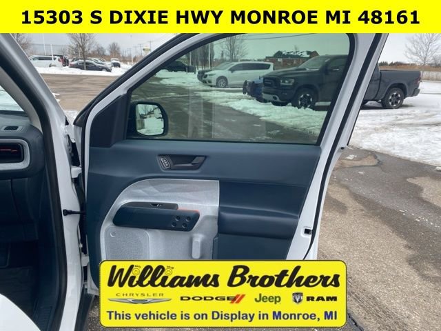 Used 2023 Ford Maverick XLT w/ Equipment Group 300A Standard image 30