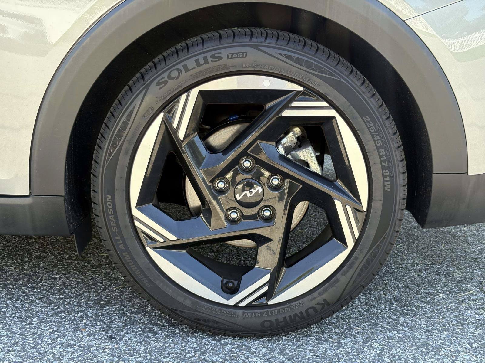 Certified 2025 Kia K4 EX FWD image 29