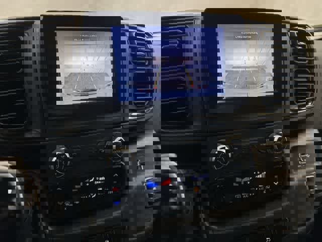 Used 2025 RAM ProMaster 2500 w/ Convenience Group image 21