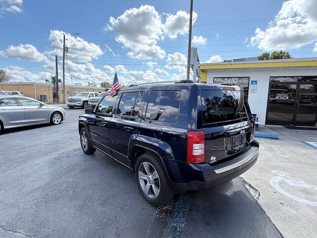 Used 2016 Jeep Patriot High Altitude FWD image 7