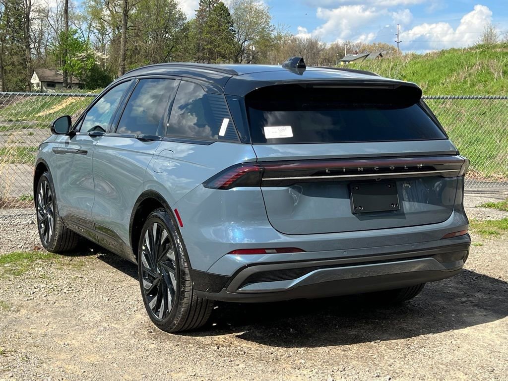 New 2026 Lincoln Nautilus Reserve w/ Jet Appearance Package AWD/4WD image 31