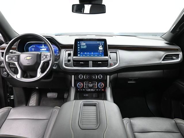 Used 2023 Chevrolet Suburban Premier AWD/4WD image 26