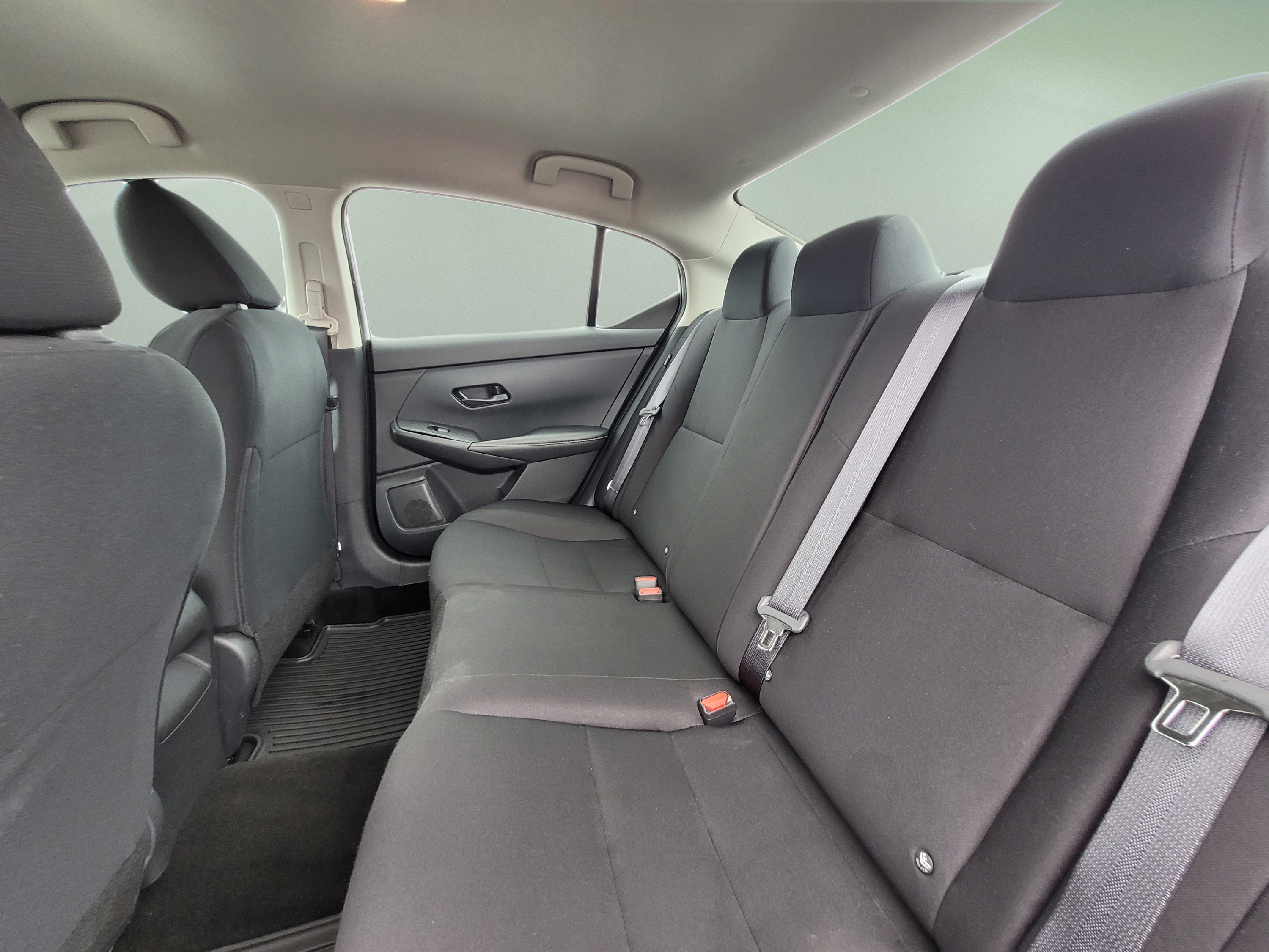 Used 2024 Nissan Sentra S FWD image 16