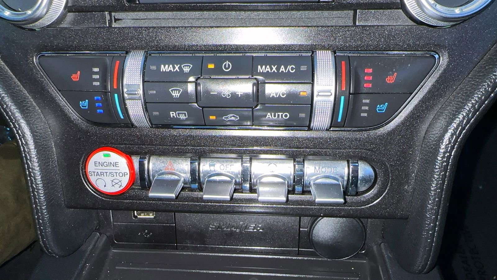 Used 2015 Ford Mustang Premium RWD image 27