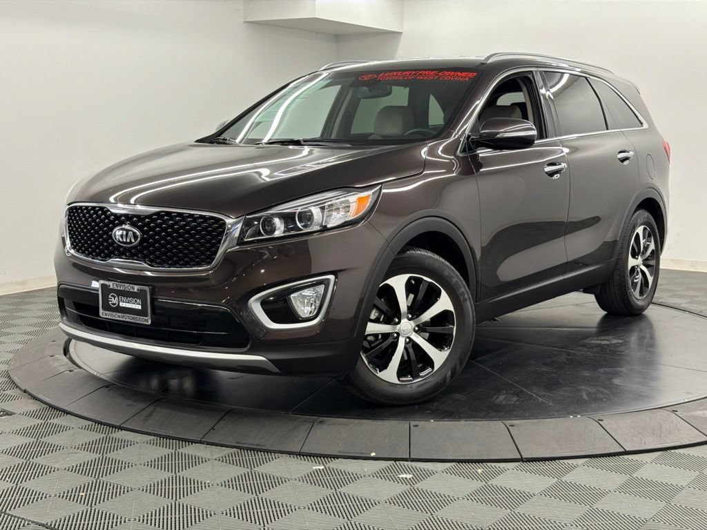 Used 2017 Kia Sorento EX w/ EX V6 Premium Package FWD image 3