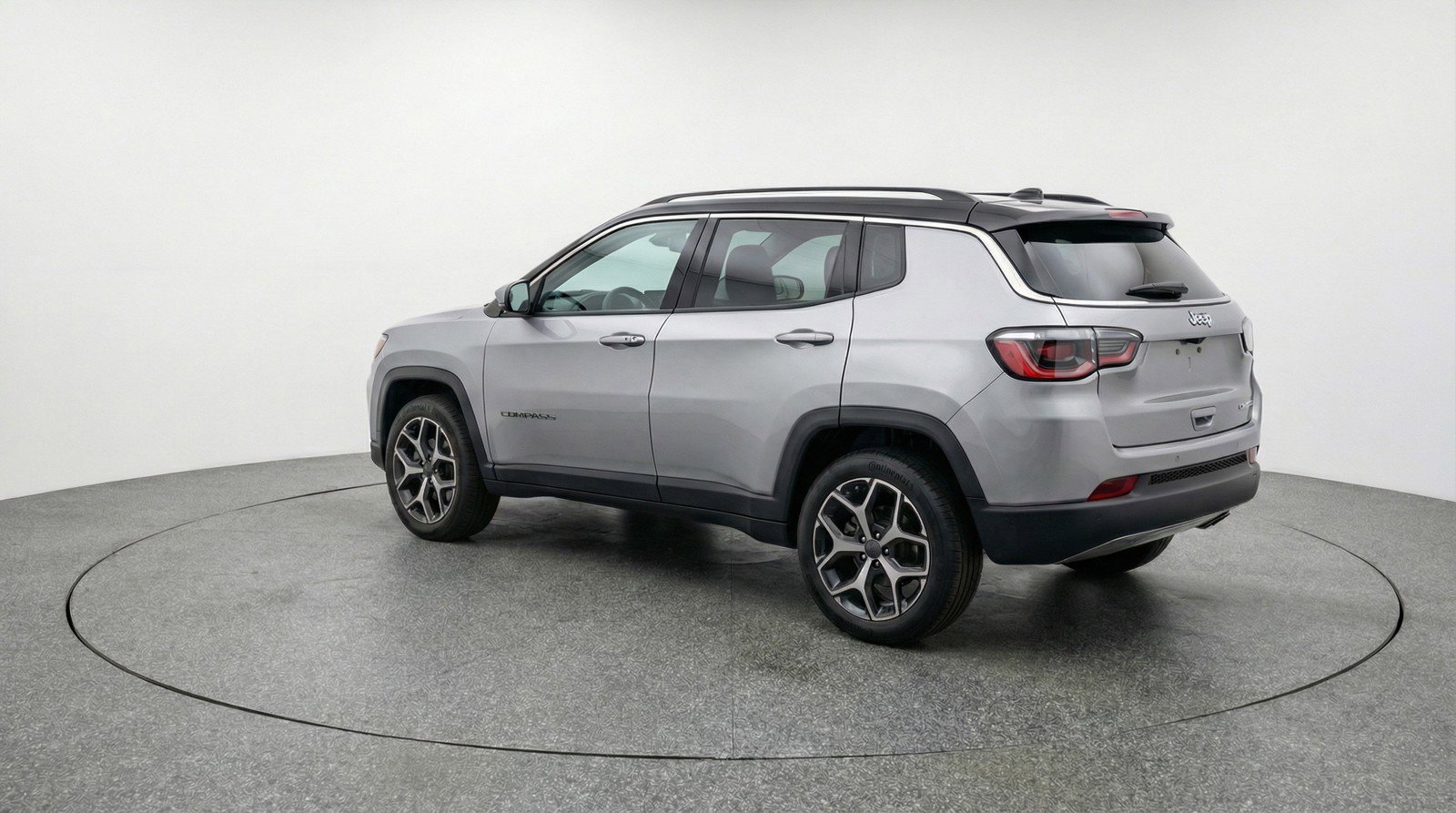 Used 2025 Jeep Compass Limited image 6