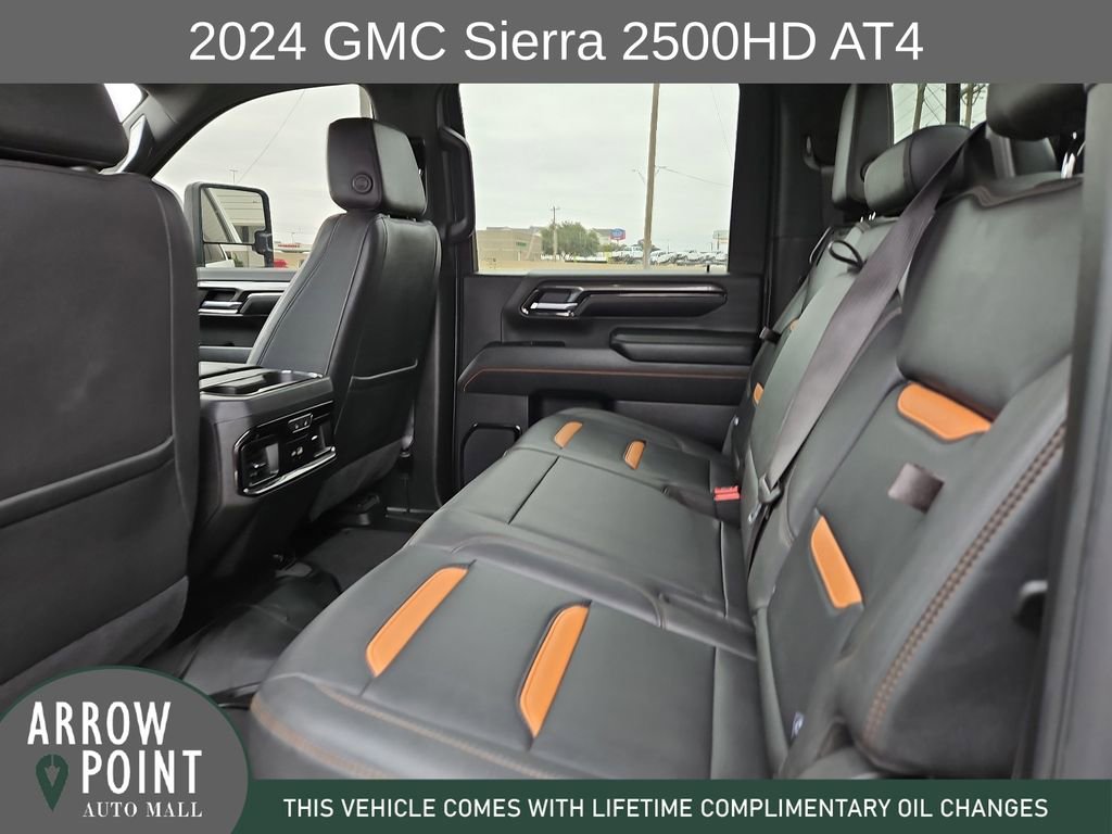 Used 2024 GMC Sierra 2500 AT4 w/ AT4 Preferred Package image 18