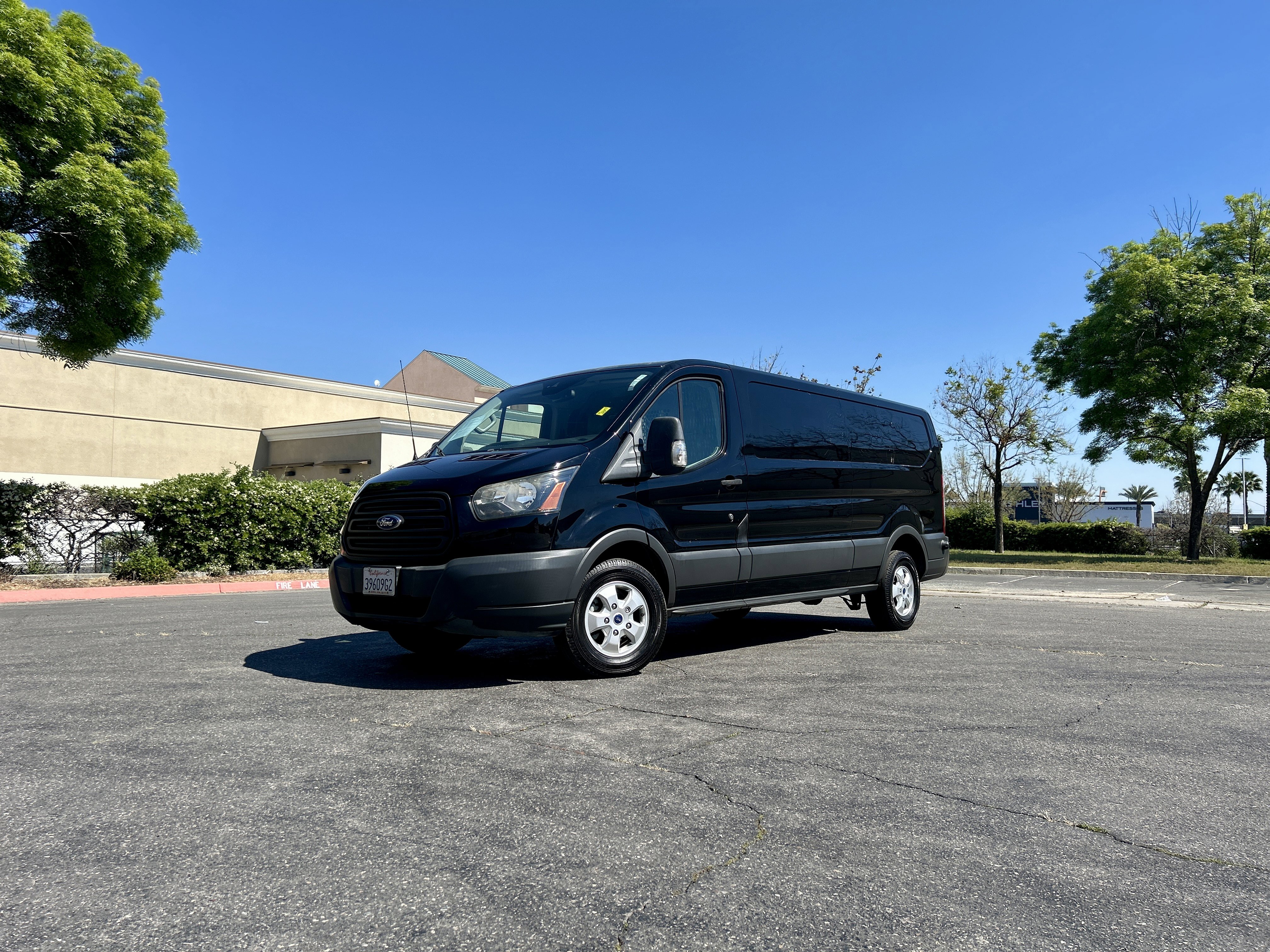 Used 2017 Ford Transit 250 148 Low Roof image 1