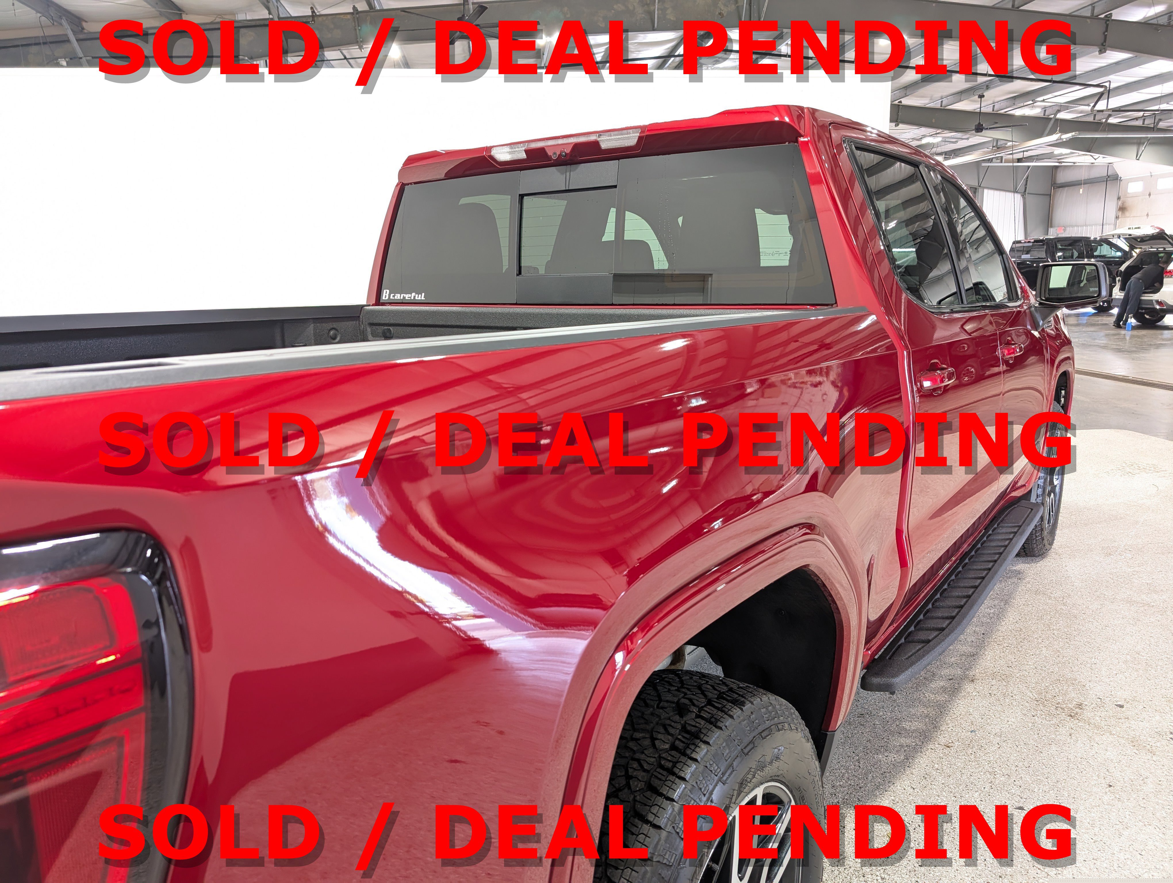 Used 2025 GMC Sierra 1500 AT4 w/ AT4 Premium Package image 3