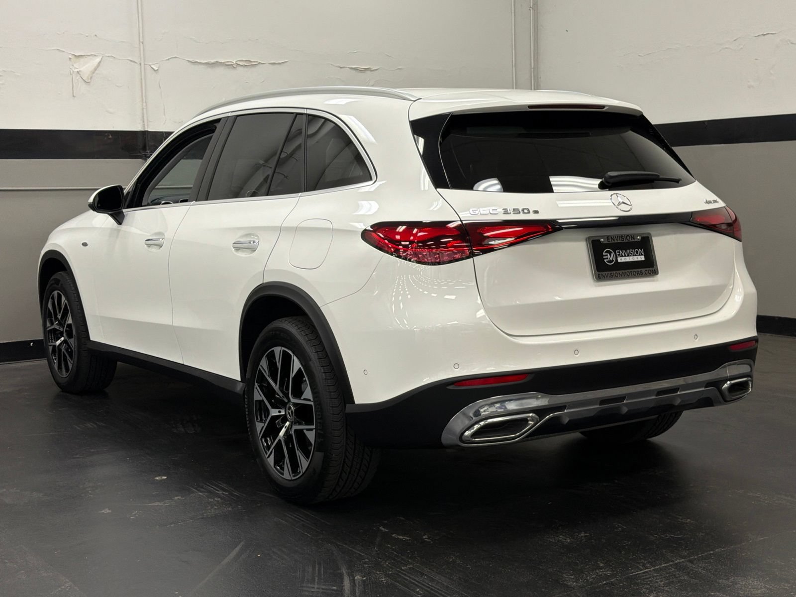 Certified 2025 Mercedes-Benz GLC 350e 4MATIC image 9