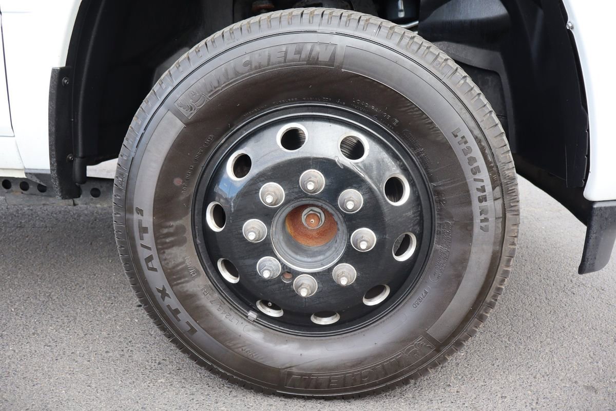 Used 2023 RAM 3500 Big Horn w/ Night Edition AWD/4WD image 43